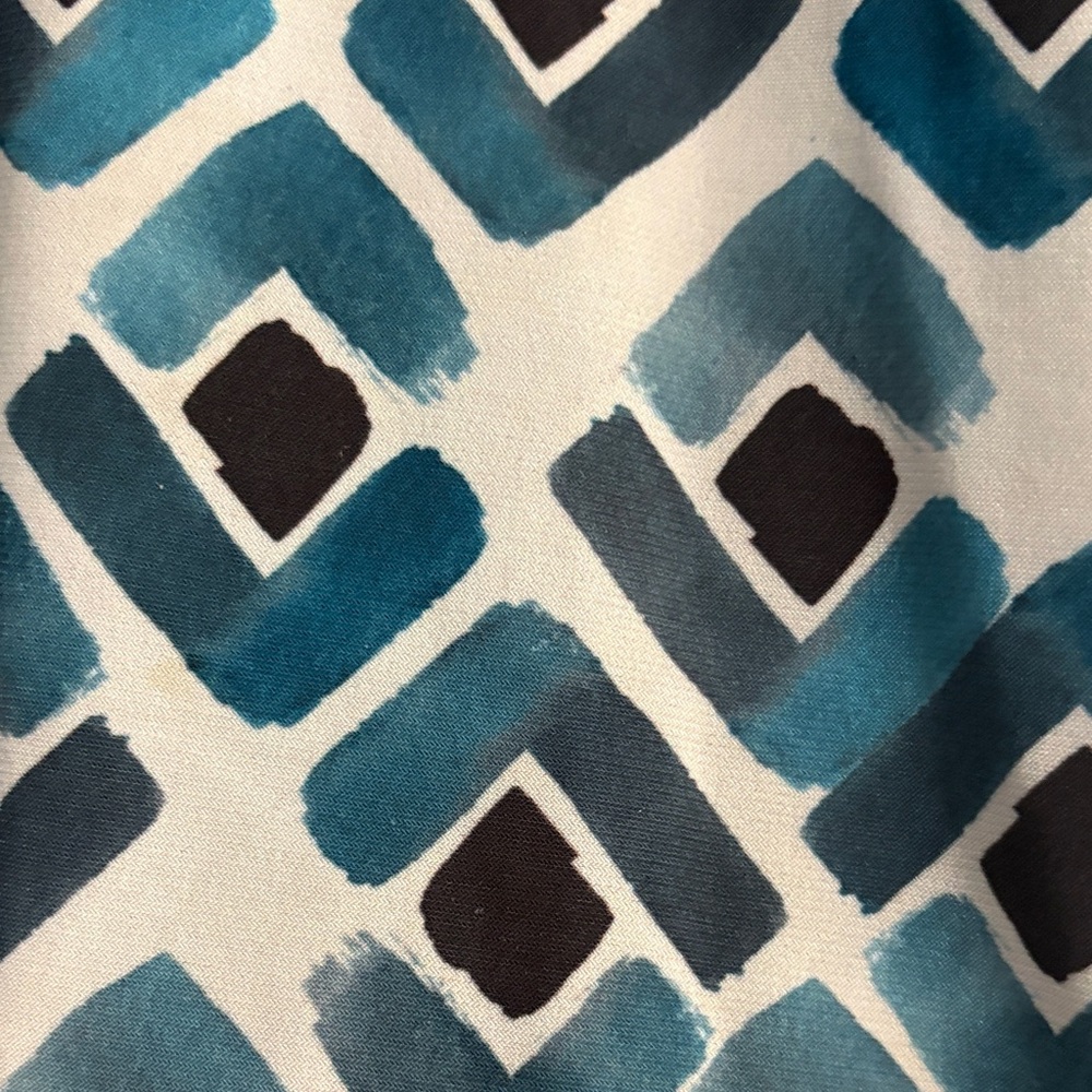 Geometric Patterned Maxi Dress - Picture 4 of 5